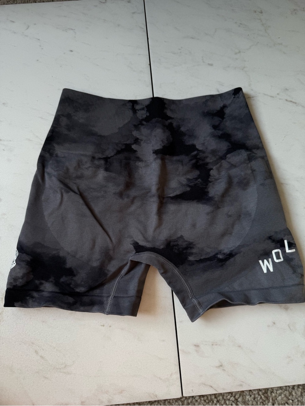 DARC SPORT shorts - size small